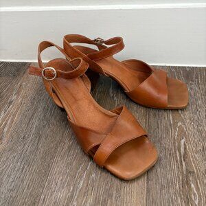 Jonak Heeled Leather Sandals | 41 EU